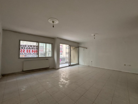 Alsancak Kıbrıs Şehitlerinde 2.Kat 3+1 Kombili Asansörlü Kiralık İş Yeri!
