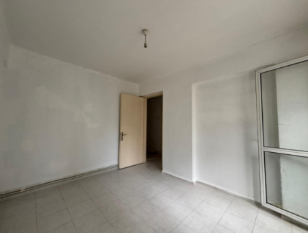Alsancak Kıbrıs Şehitlerinde 2.Kat 3+1 Kombili Asansörlü Kiralık İş Yeri!