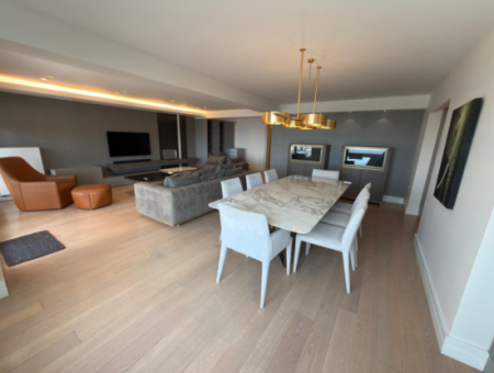 Karataş'ta 4+1  Otoparklı Full Tadilatlı Ara Kat Yalı Dairesi