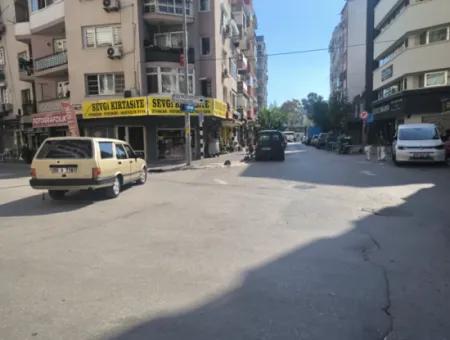 Yatırım İçin Cazip Satılık Dükkan – İzmir Konak / Kahramanlar / Akıncılar Caddesi Üzeri