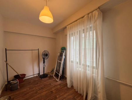 Alsancak Şair Eşref Bulvarında 3+1 115M2 Kiralık Daire!