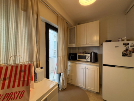 Alsancak Şair Eşref Bulvarında 3+1 115M2 Kiralık Daire!