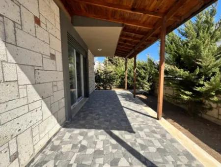 Seferihisar Akarca – Elmastaş Mevkiinde Tam Müstakil 4+1 Deniz Manzaralı Villa