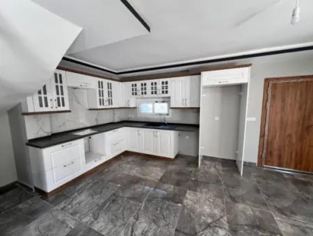 Seferihisar Akarca – Elmastaş Mevkiinde Tam Müstakil 4+1 Deniz Manzaralı Villa