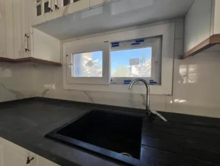 Seferihisar Akarca – Elmastaş Mevkiinde Tam Müstakil 4+1 Deniz Manzaralı Villa