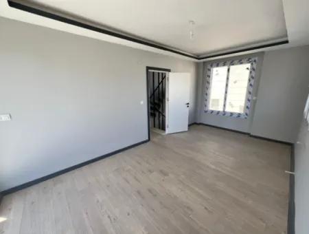 Seferihisar Akarca – Elmastaş Mevkiinde Tam Müstakil 4+1 Deniz Manzaralı Villa