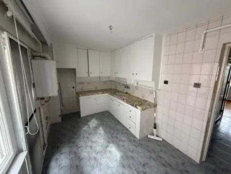 Küçükyalı'da Full Deniz Manzaralı 3+1 140 M2 Masrafsız Daire