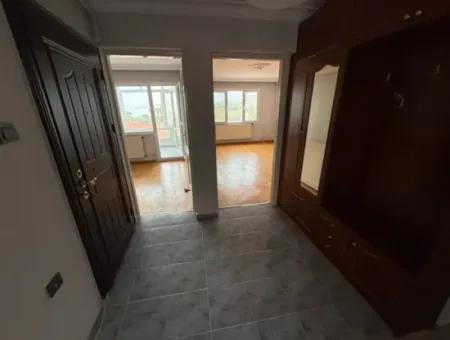 Küçükyalı'da Full Deniz Manzaralı 3+1 140 M2 Masrafsız Daire