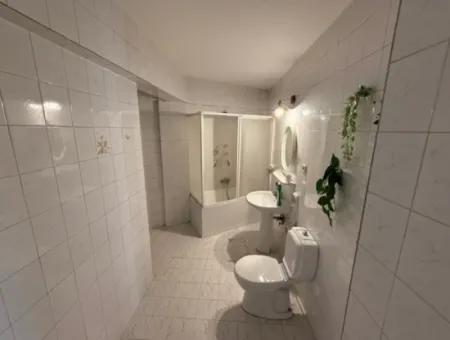 Küçükyalı'da Full Deniz Manzaralı 3+1 140 M2 Masrafsız Daire