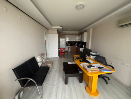 Seferihisar Adliye Sarayı Karşısında Satılık 2+1 Daire