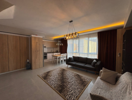 Alsancak Kahramanlarda Yeni Binada Dublex 2+1 Eşyalı Kiralık Daire!