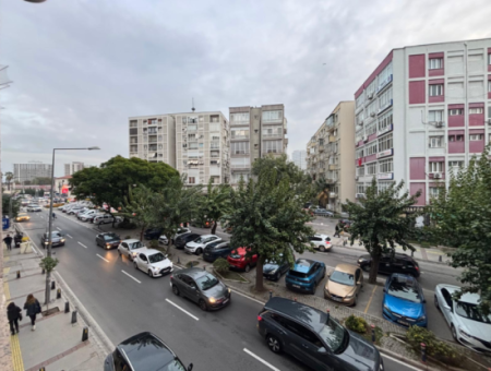 Alsancak  Şair Eşrefte 1.Kat 3+1 Tabela Hakimiyetli Satılık Daire!