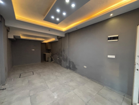 Alsancak Kahramanlar Akıncılar Caddesi Üzerinde 35M2 Wc Li Otomatik Kepenkli Kiralık Dükkan