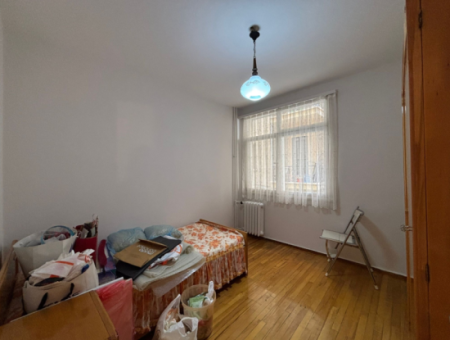 Alsancak Kültür Mahallesinde Otoparklı 3+1 Eşyalı Kiralık Daire