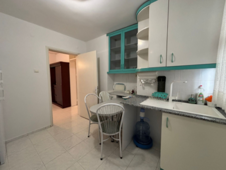 Alsancak Kültür Mahallesinde Otoparklı 3+1 Eşyalı Kiralık Daire