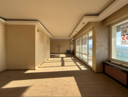 Alsancak  Kordonda  Deniz Manzaralı  2+1 175M2  Tam Kat Kiralık  İş Yeri!