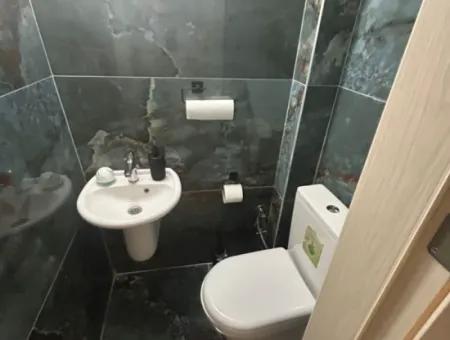 Alsancak Kıbrıs Şehitleri Caddesinde Hazır Psikoloj Muayenehanesi Devren