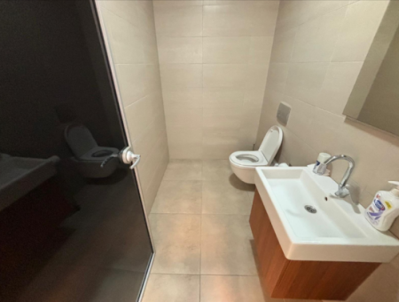 Bayraklı Tower ‘ Da 2+1 Kdv’li Kiralık 133 M2  Kiralık İşyeri!