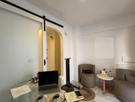 Alsancak Kültür Mahallesin’de Otoparklı 3+1 Masrafsız Kiralık İş Yeri!