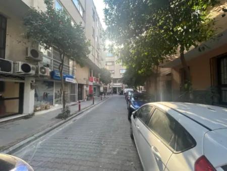 Mimarsinan Mah.1432 Sokak Geniş Cepheli Bacalı Otomatik Panjurlu