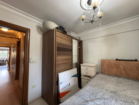 Alsancak Fuar Cepheli Kombili Bakımlı 2+1 Eşyalı Kiralık Daire!