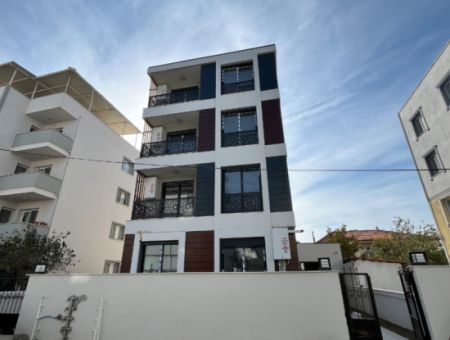 Seferihisar Çolakibrahim Bey Mahallesi – Stadyum Yakınında 2+1 Sıfır Daire