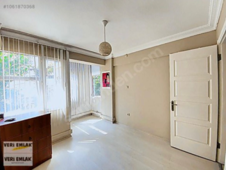 Alsancak Cami Yakını 1.Kat 2+1 Asansörlü Klimalı Kiralık Daire!