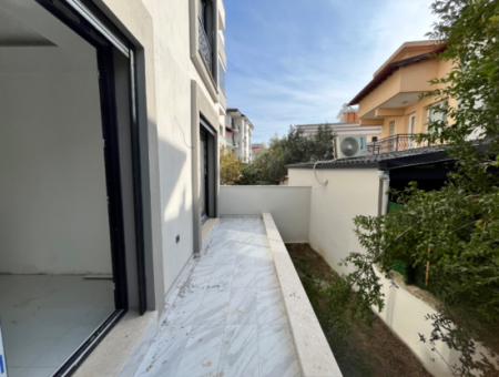 Seferihisar Çolakıbrahim Bey Mahallesi – Stadyum Yakınında Bahçe Kullanımlı 1+1 Sıfır Daire