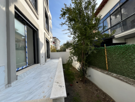 Seferihisar Çolakıbrahim Bey Mahallesi – Stadyum Yakınında Bahçe Kullanımlı 1+1 Sıfır Daire