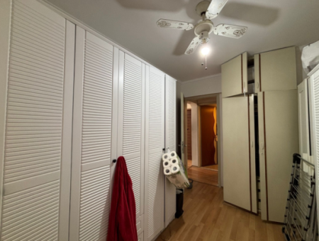 Alsancak Şair Eşrefte 3+1 Otoparklı 4.Kat Bakımlı Kiralık Daire!