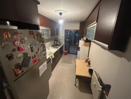 Kiralık Daire – Alsancak Özel Ege Sağlık Hastanesi Yakını 130M2