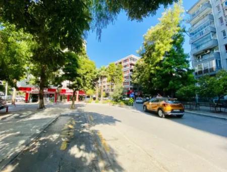 Aliçetinkaya Bulvarı Üzerinde  Dünyagöz Hastanesi  Yakını Satılık Daire   2+1 80 M² 5 Kat