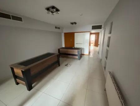 Alsancak Kıbrıs Şehitlerinde, Sevinç Pastanesi Yakınında Prestijli Ve Tabela Değeri Yüksek Ofis!