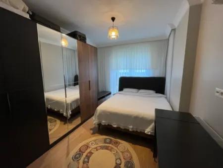 Seferihisar Camikebir Mahallesi – İklımkent Sitesi - Havuzlu, Modern Ve Ferah 2+1 Daire