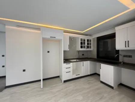 Seferihisar Camikebir – Gözsüzler Bölgesinde 2+1 Arakat Kiralık Daire