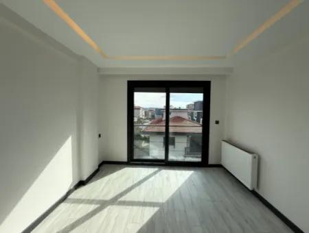 Seferihisar Camikebir – Gözsüzler Bölgesinde 2+1 Arakat Kiralık Daire