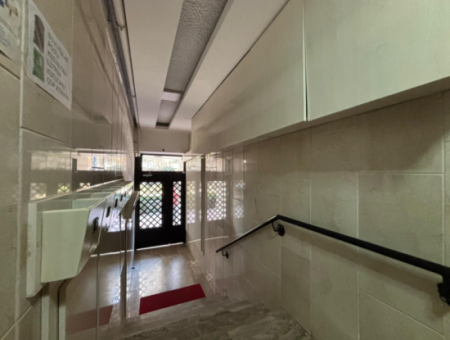 Alsancak Plevne Bul. 1.Kat 3+1 Diş Doktoruna Kiralık Eşyalı Muayene!