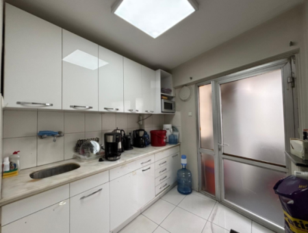 Alsancak Plevne Bul. 1.Kat 3+1 Diş Doktoruna Kiralık Eşyalı Muayene!