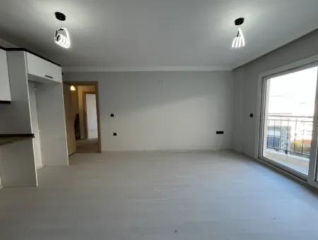 Seferihisar Turabiye’de 2+1 Ön Cephe Satılık Daire