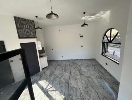 Gazi Hastanesi Yakınında Köşe Başı, 3 Cepheli, Masrafsız Dükkan