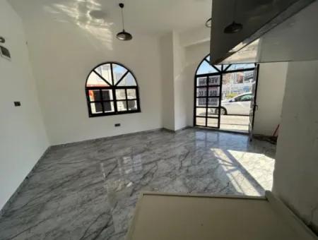 Gazi Hastanesi Yakınında Köşe Başı, 3 Cepheli, Masrafsız Dükkan