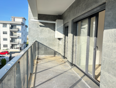 Seferihisar Camikebir’de Site İçinde Satılık 2+1 Daire