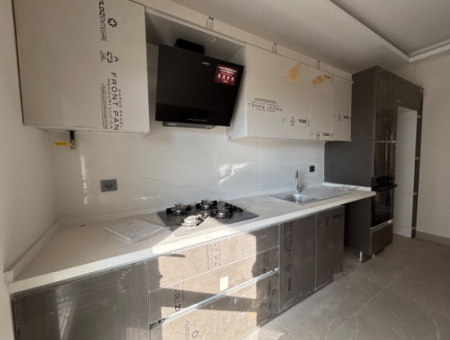 Seferihisar Camikebir’de Site İçinde Satılık 2+1 Daire