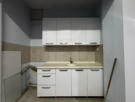 Alsancak Kahramanlarda 150M2 Panjurlu Wc Lı Kiralık Dükkan!