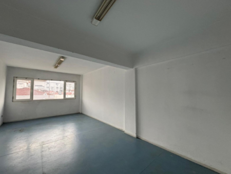 Alsancak Mahmut Esat Bozkurtta 2+1 135M2 6.Kat Satılık Daire!