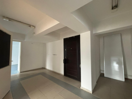 Alsancak Mahmut Esat Bozkurtta 2+1 135M2 6.Kat Satılık Daire!