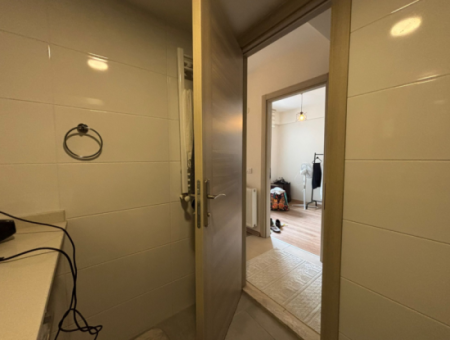 Alsancak Mimar Sinanda Yeni Binada 2+1 Kombili Kiralık Daire!