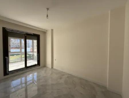 Camikebir’de Merkezde Kış Bahçeli 1+1