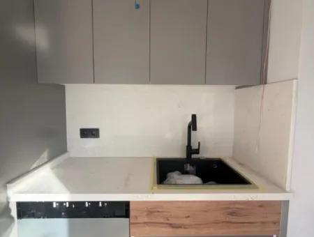 Akıllı Ev Sistemli, Geniş Balkonlu 2+1 Satılık Daire | İzmir Narlıdere