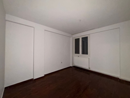 Alsancak Özel Sağlık Yakını 3+1 Kombili Kiralık Daire!